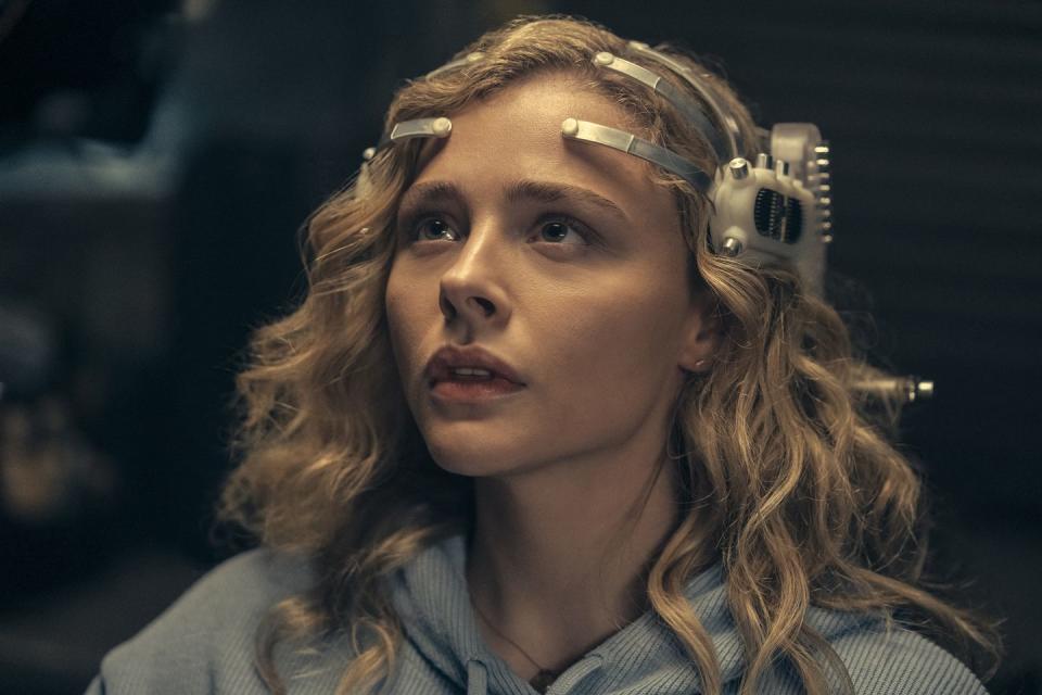 <span class="caption">Chloë Grace Moretz in a scene from Amazon’s <em>The Peripheral</em>.</span><span class="photo-credit">Sophie Mutevelian</span>