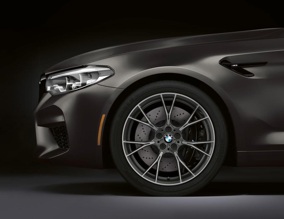 View Photos of the 2020 BMW M5 Edition 35 Years