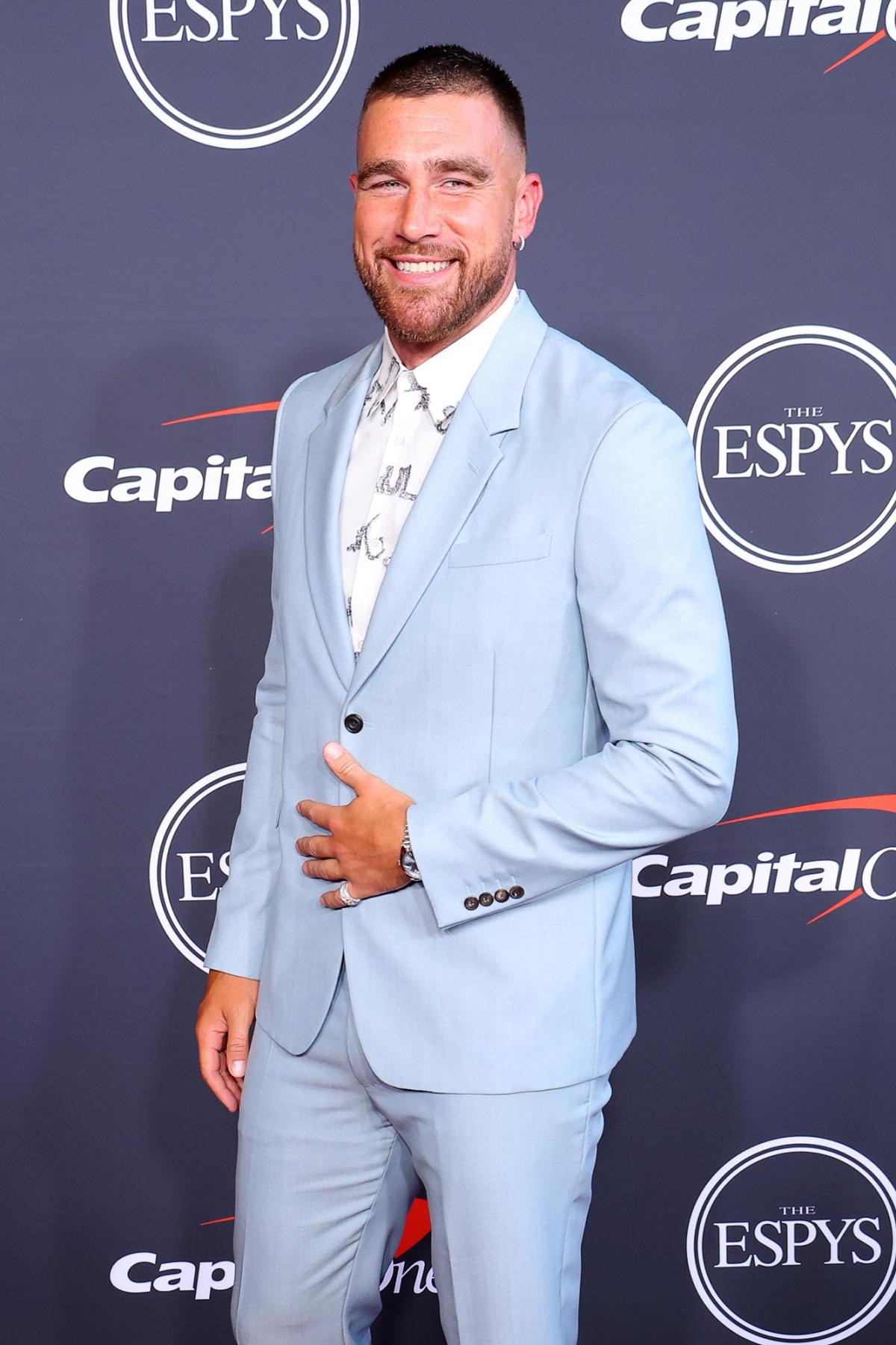 Travis Kelce Suit  Travis Kelce 1989 Bedroom Painting Set Suit