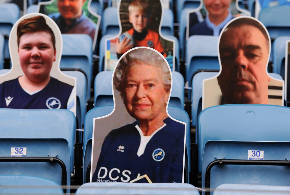 Jetzt ist es raus: Die Queen ist Millwall-Fan. Muss doch so sein? (Bild: Getty Images)