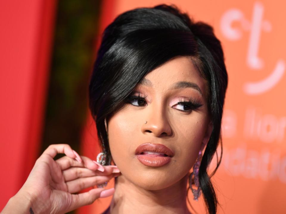 Cardi slammed ‘a whole bunch of 15-year-olds telling me how to live my life'Rex