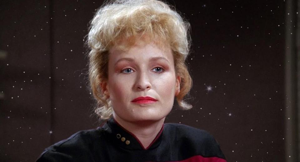Commander Shelby (Elizabeth Dennehy) as seen on Star Trek: TNG.