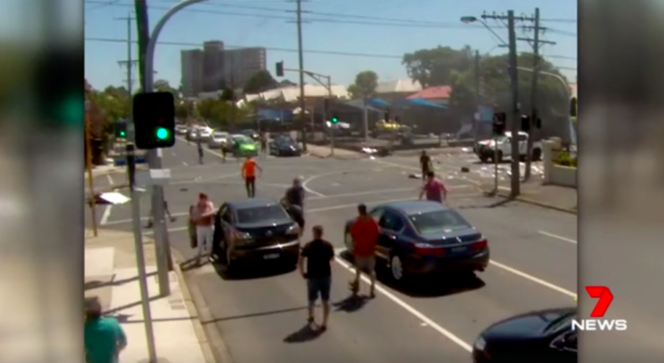 Other motorists head to the scene of the explosion. Source: 7News