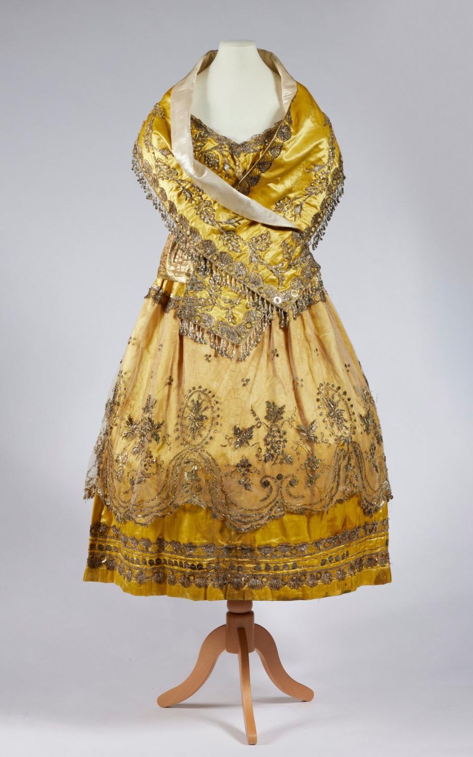 Costume worn by La Carmencita, c.1890