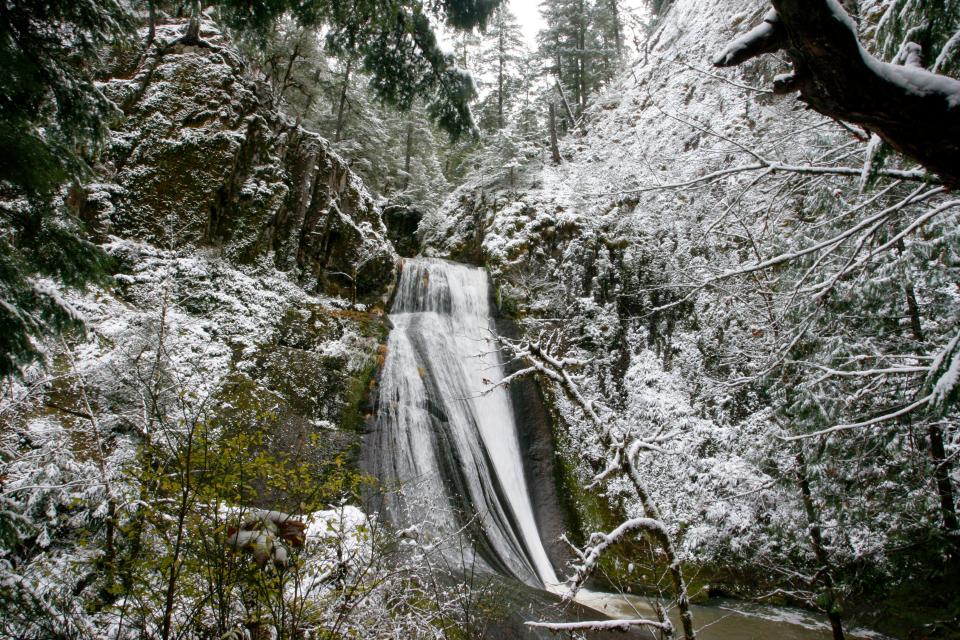 Wolf Creek Falls in the North Umpqua Canyon makes for a fun stop south of Glide just off Highway 138.