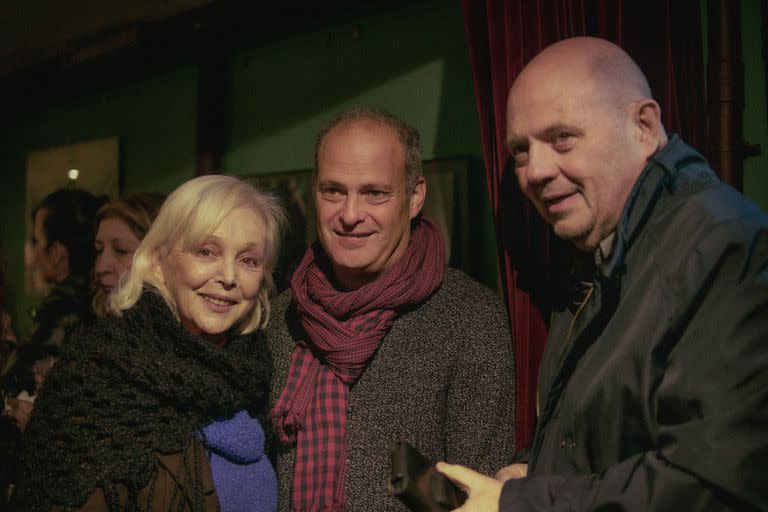 Liliana Weimer, Sebastián Blutrach y Carlos Rottemberg, en los Premios Artei