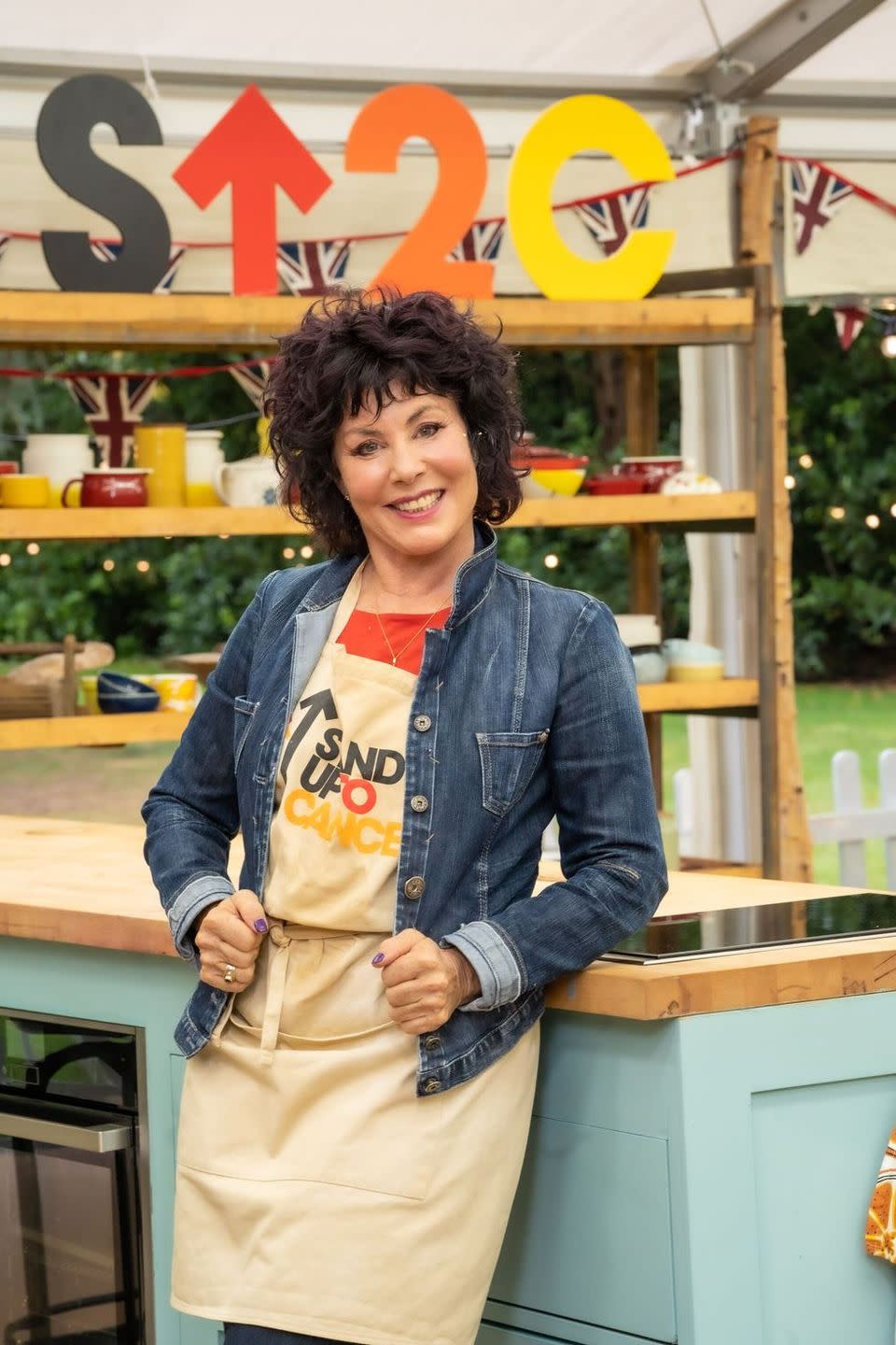 Celebrity Bake Off: Ruby Wax