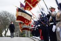 <p>Emmanuel Macron a rencontré des mousses, mardi à Brest.</p>