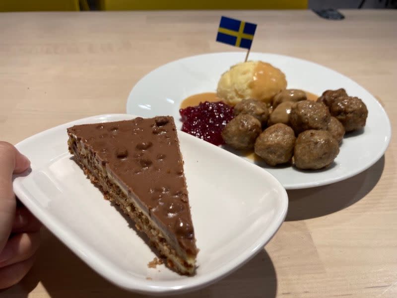 ▲大台北地區IKEA加碼活動，家具家飾單筆消費滿500元，就送瑞典烤杏仁蛋糕券乙張。（圖／IKEA提供）
