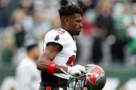 Antonio Brown of the Tampa Bay Buccaneers looks on against the New York Jets during an NFL game at MetLife Stadium (AFP/ELSA)