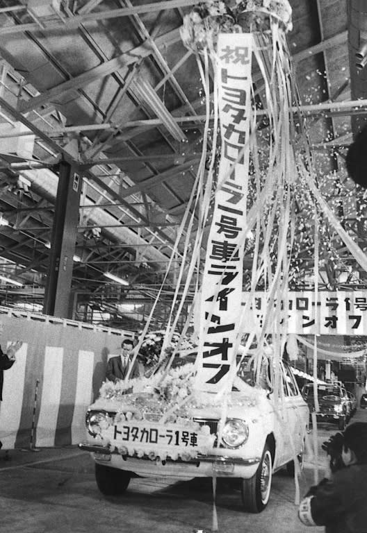 The line off ceremony for Toyota's Corolla model at the company's plant in Toyota in November 1966