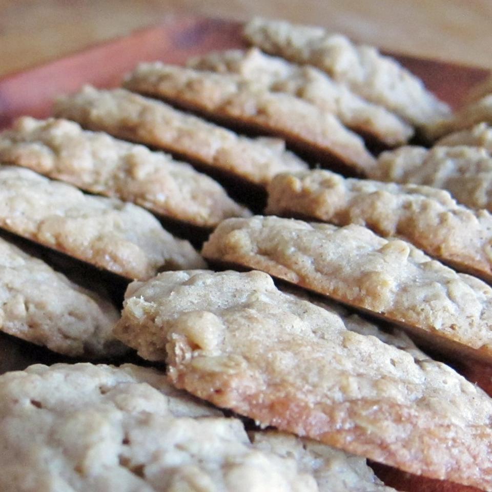 Maple-Oatmeal Cookies