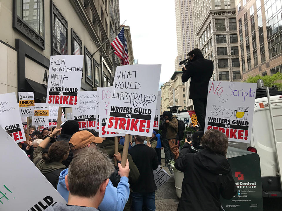 NYC picket at Peacock NewFronts