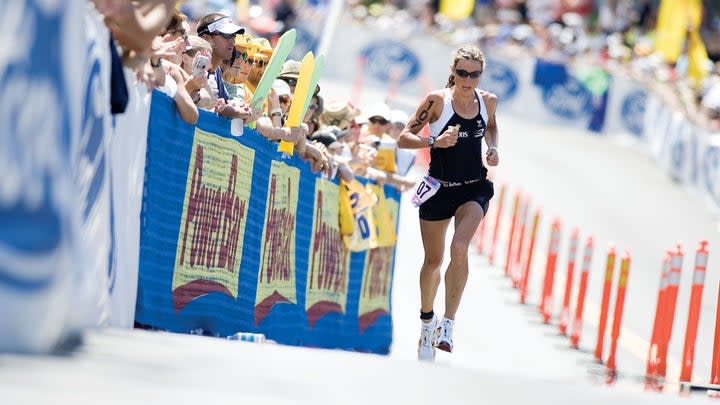 Wellington on the marathon course on her way to the victory. Photo: John Segesta <span class="o-credit u-space--quarter--left">Photo: John Segesta</span>
