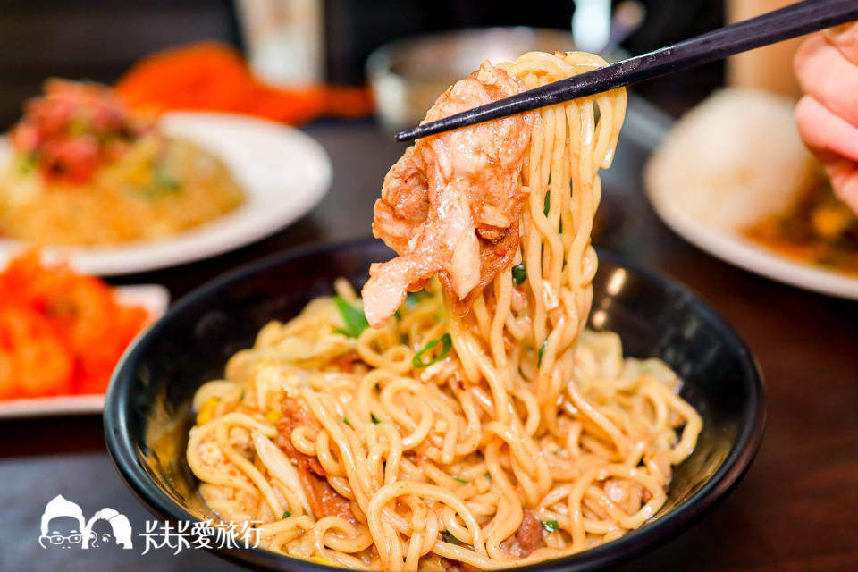 「台灣炒飯王」東區地方冠軍～約翰兄弟二號店