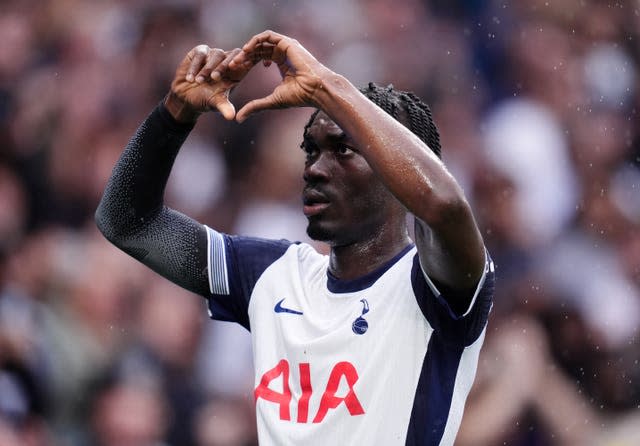 Yves Bissouma uses his hands to form a love heart directed at the Tottenham fans after scoring against Everton