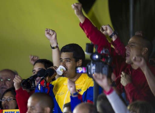 Photo Par Raul Arboleda - 5 mars: le Le Le 5 mars 2013, le vice-président Nicolas Maduro, au bord des larmes, annonce la mort du "commandant-président Hugo Chavez Frias après avoir combattu avec acharnement une maladie pendant près de deux ans"