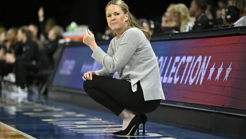 Utah head coach Lynne Roberts looks on during game against Washington State in the quarterfinals of the Pac-12 women’s tournament Thursday, March 2, 2023, in Las Vegas. 
