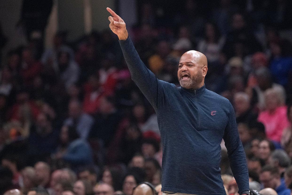 Cleveland Cavaliers head coach J.B. Bickerstaff directs the team against the Chicago Bulls during the first half of an NBA basketball game in Cleveland, Wednesday, Feb. 14, 2024. (AP Photo/Phil Long)