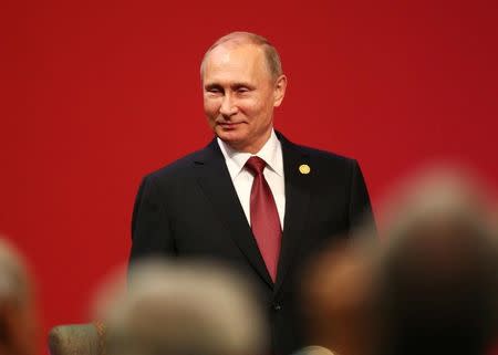 Russian President Vladimir Putin attends a meeting of the APEC (Asia-Pacific Economic Cooperation) Business Advisory Council in Lima, Peru, November 19, 2016. REUTERS/Mariana Bazo