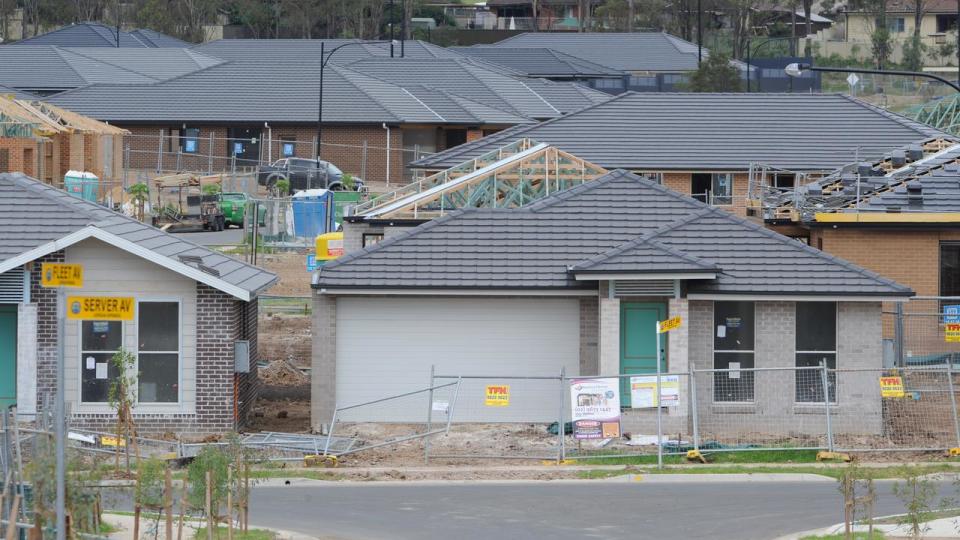 Generic images of Jordan Springs. A new housing estate on the fringes of Penrith ... Housing Affordability  /  Western Sydney  /  Housing Crisis  /  Building / First Home Buyers  /  Construction  /  Population Growth  /  Suburbia  /  Real Estate /  Growth  /  New  .