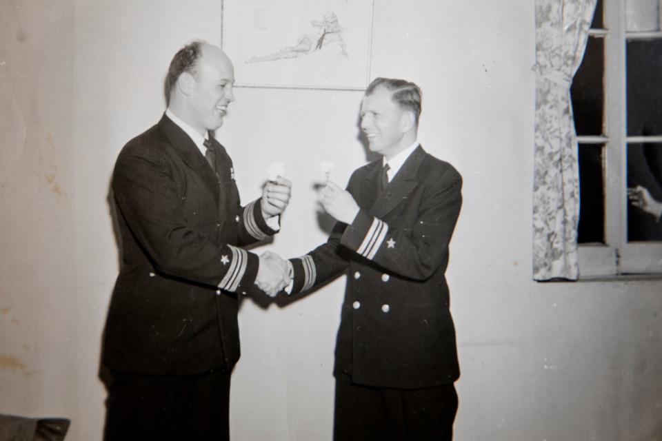 Capt. Phil Bucklew (left)