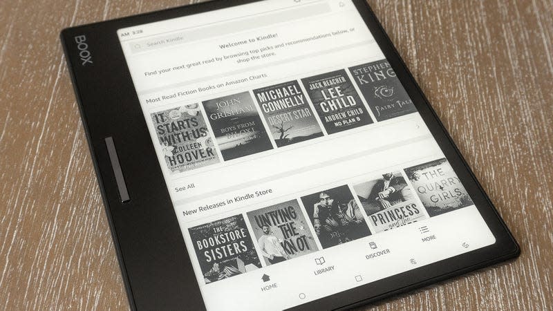 The Kindle Android app shown running on the Onyx Boox Leaf 2 e-reader.