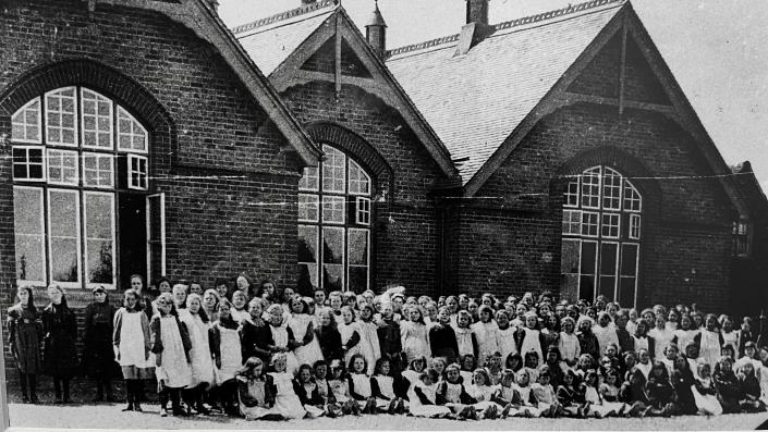 Archive photo of Tollesbury Primary School