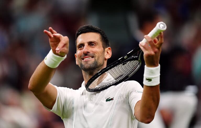 Novak Djokovic superó los cuartos de final sin jugar por la no presentación de Alex De Minaur: quiere su octavo Wimbledon