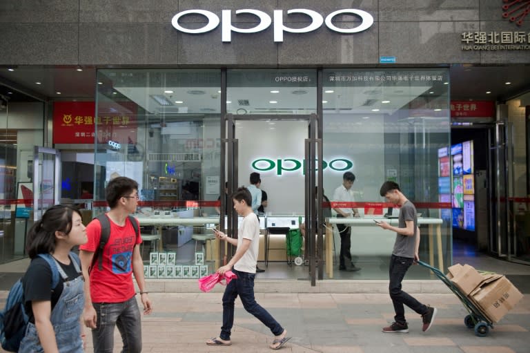 An army of salespeople and 200,000 stores across the country have helped Oppo overtake giants Apple and Samsung in the Chinese smartphone market