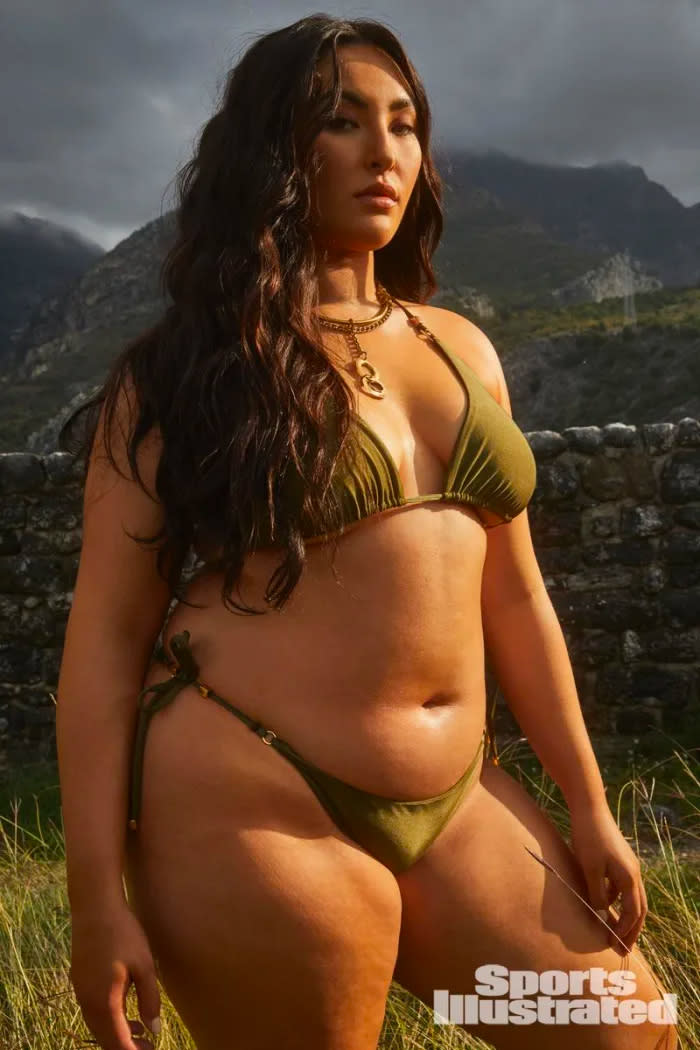 Chubby Sports Illustrated - In This House, We Stan Yumi Nu, the Thicc Sports Illustrated Swimsuit  Edition Cover Model