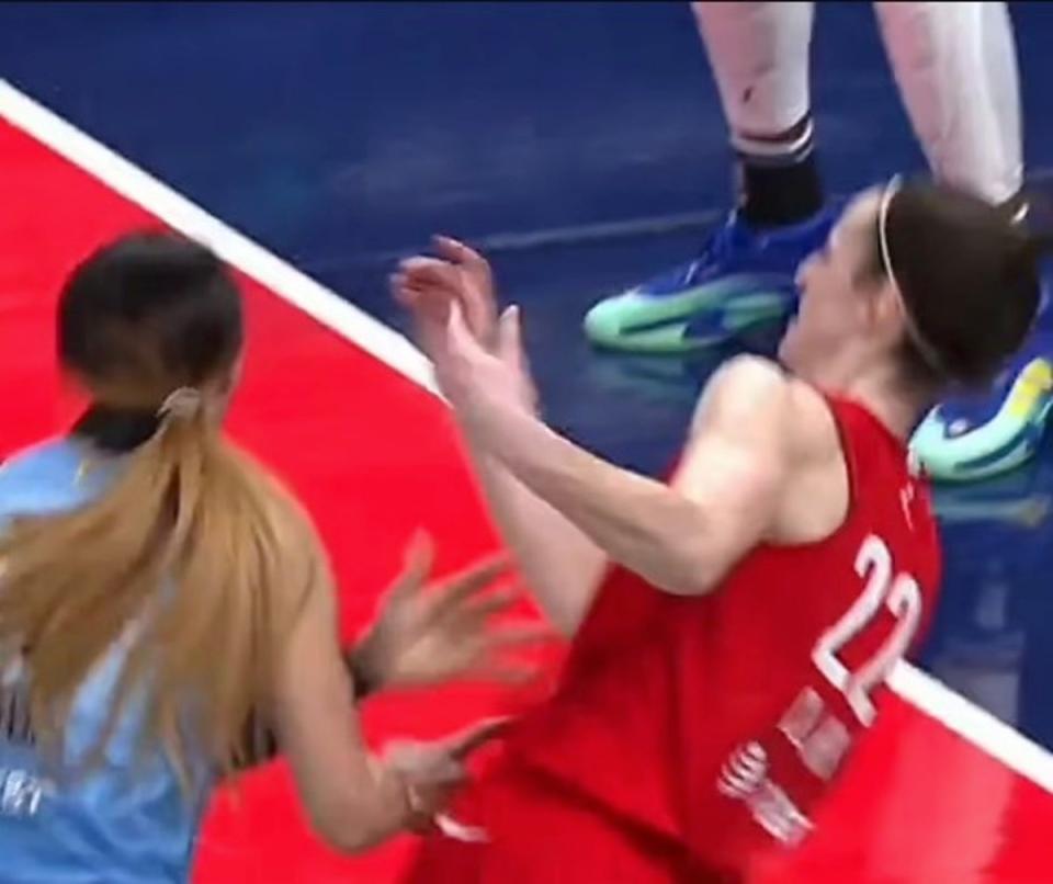 Caitlin Clark is slammed to ground by Chennedy Carter (WNBA)