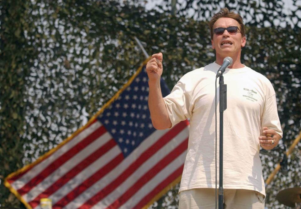 40 Photos of Celebrities and Politicians Celebrating the Fourth of July