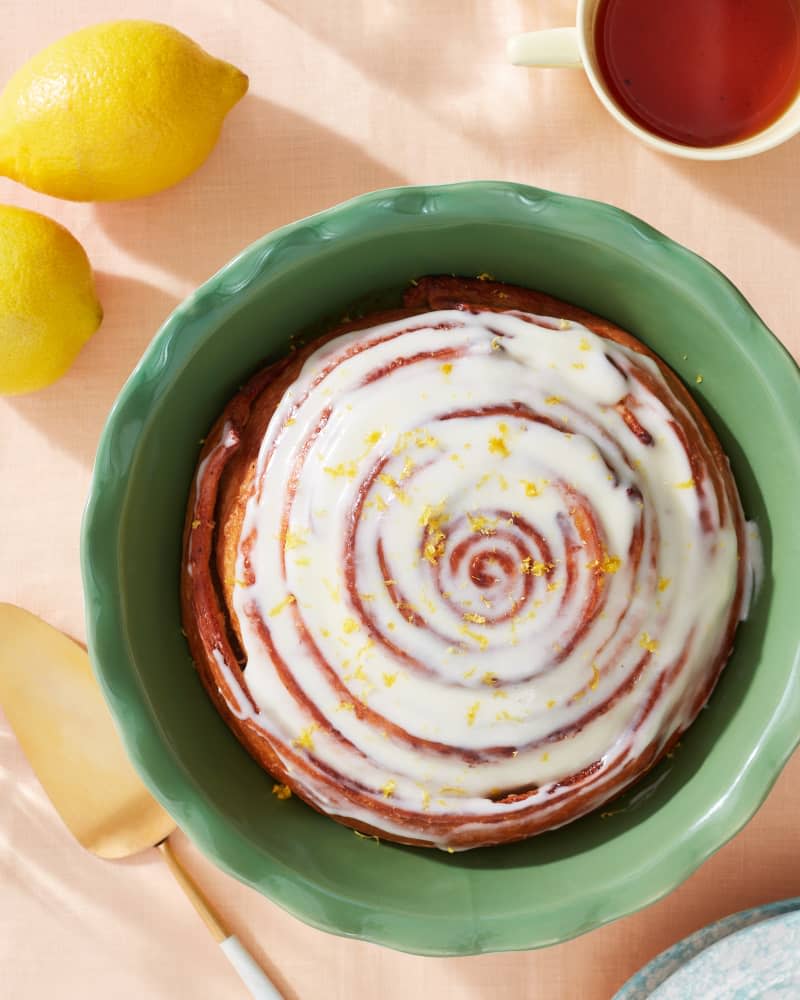 Giant Lemon Roll