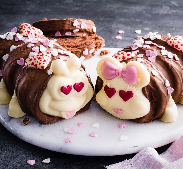 14) Colin And Connie The Caterpillar Valentine's Cakes