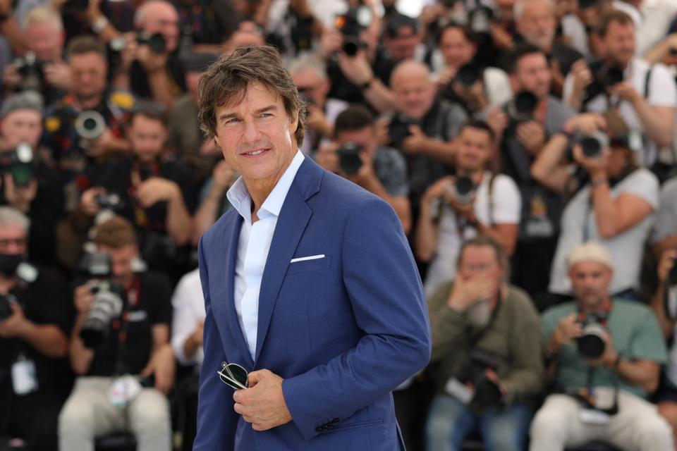 Tom Cruise, au festival de Cannes, lors du photocall pour le film Top Gun, le 18mai 2022. - Valery Hache - AFP