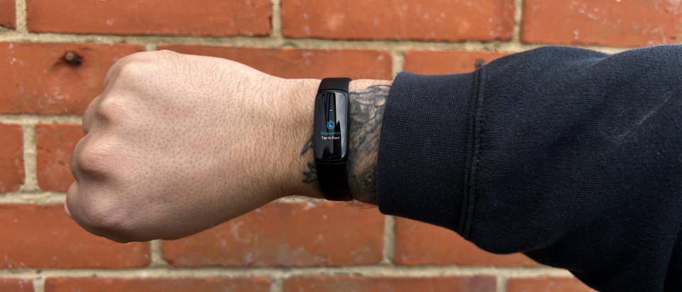 Save 23% on the stunning Fitbit Luxe fitness tracker