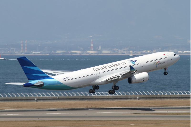 Airline Garuda Indonesia is urging passengers not to take any pictures or videos onboard its flights.The Indonesian national carrier circulated an internal memo banning the practice on 14 July, writing: “It is not permissible to document activities on the plane, either in the form of photos or videos, by the cabin crew or passengers.”The letter was shared online and quickly went viral, according to Indonesian news site Kumparan.However, the edict has since been softened, with a revised internal letter issued on 16 July stating that, rather than being “prohibited” from taking pictures onboard the aircraft, travellers are now being “urged” not to do so.The original notice reportedly said that passengers could be “sanctioned” by the airline for breaking the rules; it is unclear whether this is still the case.The amended statement was signed by operational director of Garuda Indonesia, Captain Bambang Adisurya Angkasa, who said that the measures were part of the airline’s commitment to protecting the privacy of all passengers and crew.“This appeal is based on reports, suggestions and input from passengers who feel uncomfortable and disturbed by shooting and documentation activities without prior permission from the concerned person,” said Angkasa, according to CNBC Indonesia. He added that passengers would still be able to take snaps for personal use, such as selfies, as long as they were not disturbing the comfort of other travellers.In March 2019, Garuda Indonesia asked to cancel a multi-billion dollar order for dozens of Boeing 737 Max 8 jets following two deadly crashes involving the model.The airline said customers had “lost trust” in the planes following the Lion Air and Ethiopian Airlines disasters, which together killed 346 people.The carrier wrote to Boeing asking to scrap an order for the remaining 49 of 50 aircraft it agreed to buy for $4.9bn (£3.7bn) in 2014.