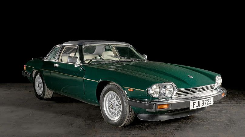 Elizabeth Debicki (as Princess Diana): the green Jaguar 1987 Jaguar XJ-SC 3.6-Litre Cabriolet