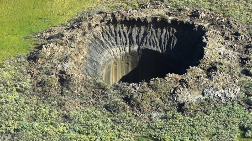 Un cráter en Siberia