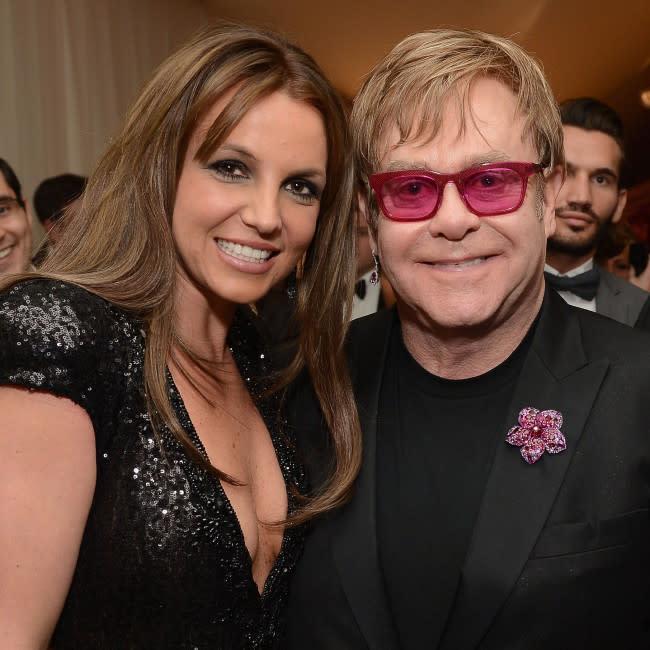 Elton John y Britney Spears credit:Bang Showbiz