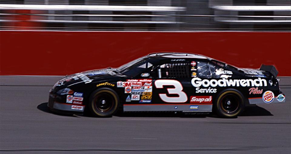 TALLADEGA, AL - OCTOBER 15, 2000: Dale Earnhardt charged from 18th position to win the Winston 500 in the final five laps. It was to be his last victory. (Photo by ISC Archives/CQ-Roll Call Group via Getty Images)