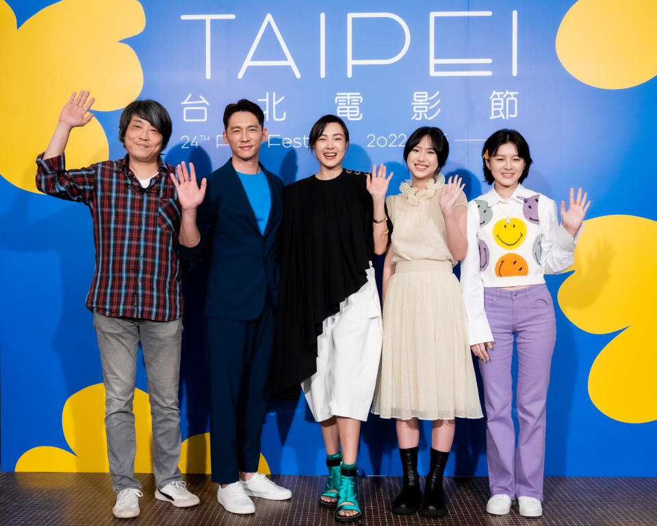 台北電影節《夢遊樂園》世界首映，左起導演賴國安、演員温昇豪、曾珮瑜、程希緹、宸頤