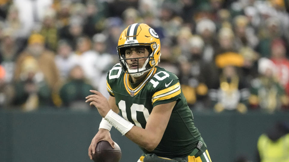 Green Bay Packers' Jordan Love during the first half of an NFL football game against the Tampa Bay Buccaneers Monday, Dec. 18, 2023, in Green Bay, Wis. (AP Photo/Morry Gash)