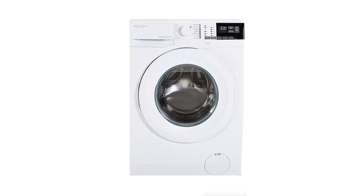 This 9kg washing machine can hold 45 shirts per wash.