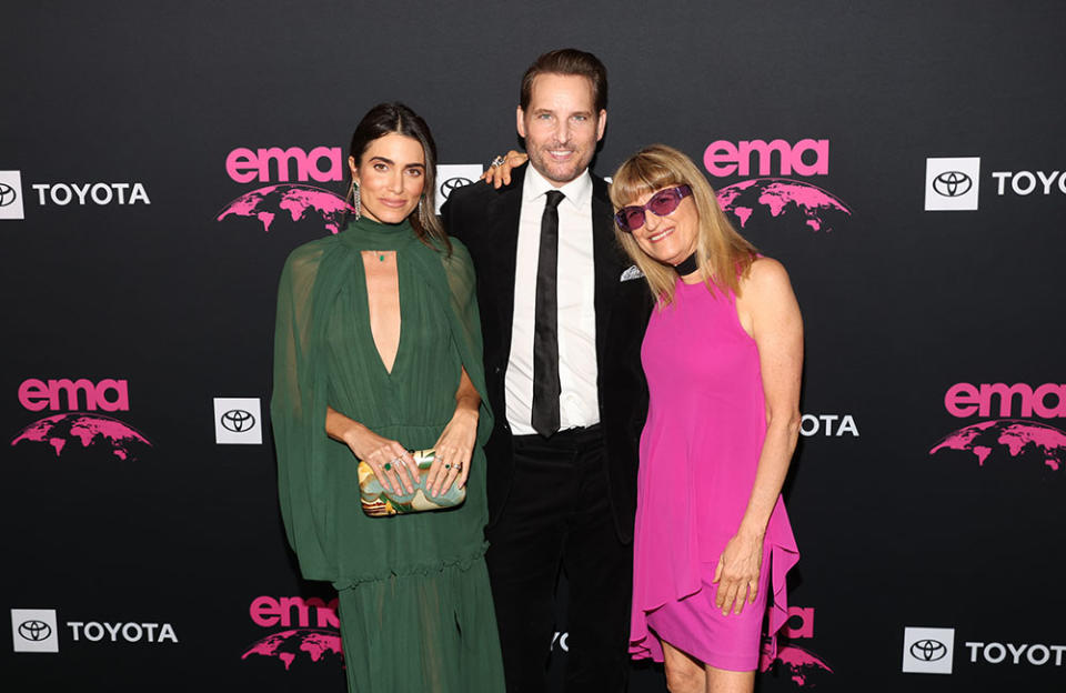 (L-R) Nikki Reed, Peter Facinelli and Catherine Hardwicke attend the 32nd Annual EMA Awards Gala honoring Billie Eilish, Maggie Baird And Nikki Reed presented by Toyota on October 08, 2022 in Los Angeles, California.