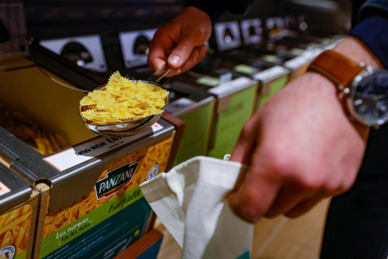 Panzani pastas on sell as loose products in the grocery area of a supermarket in Paris (AFP via Getty Images)