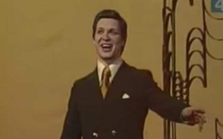 Eduard Khil became a YouTube sensation in later years