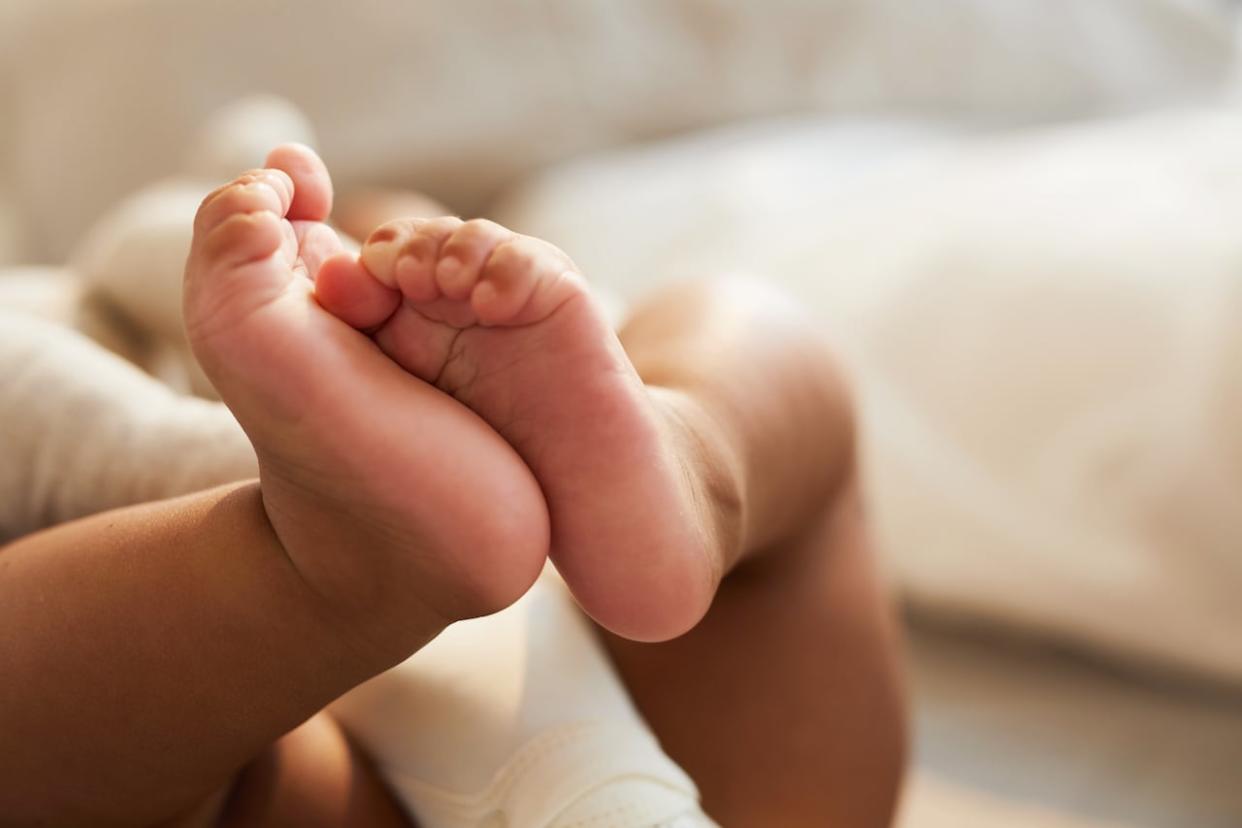 Until now, female couples who used a known sperm donor to conceive had to adopt in order for both parents to be listed on their child's birth certificate registration. (SeventyFour/Shutterstock - image credit)