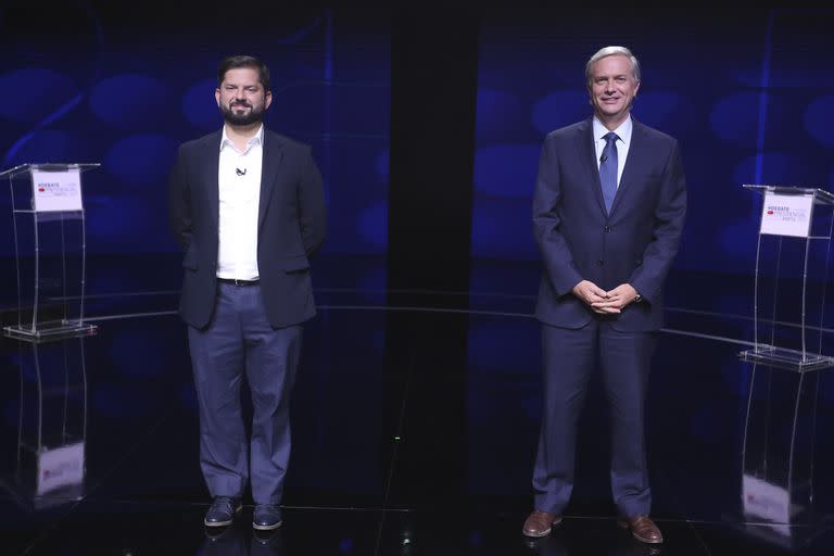 Gabriel Boric y José Antonio Kast, candidatos en las últimas elecciones en Chile. (Elvis Gonzalez - Pool/Getty Images)